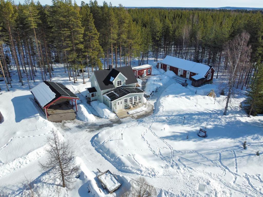 Torpet - Bed And Breakfast Med Charm Norrfjarden Exterior foto